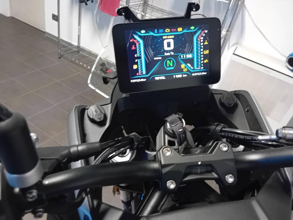 QJ Motor SRT 600 SX (2024 - 25) (5)