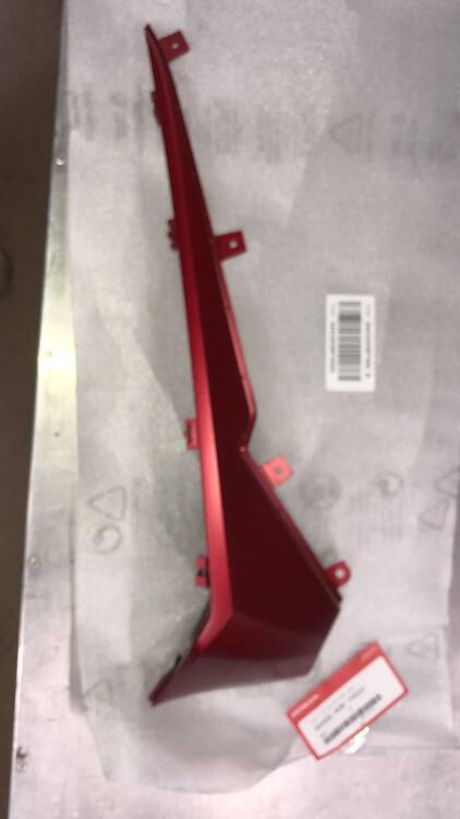 Coperchio ant sx Honda Forza 125/350 64432K0ET00ZA