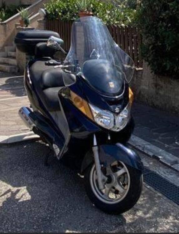 Suzuki Burgman AN 400 (2001 - 02)