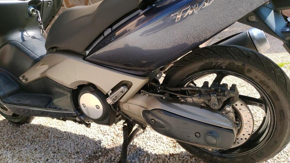 Yamaha T-Max 500 (2004 - 07) (5)