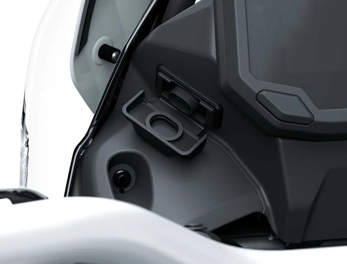 Nuova KLE500: Kawasaki riporta in vita la leggenda pronta per ogni terreno [VIDEO e GALLERY] (21)