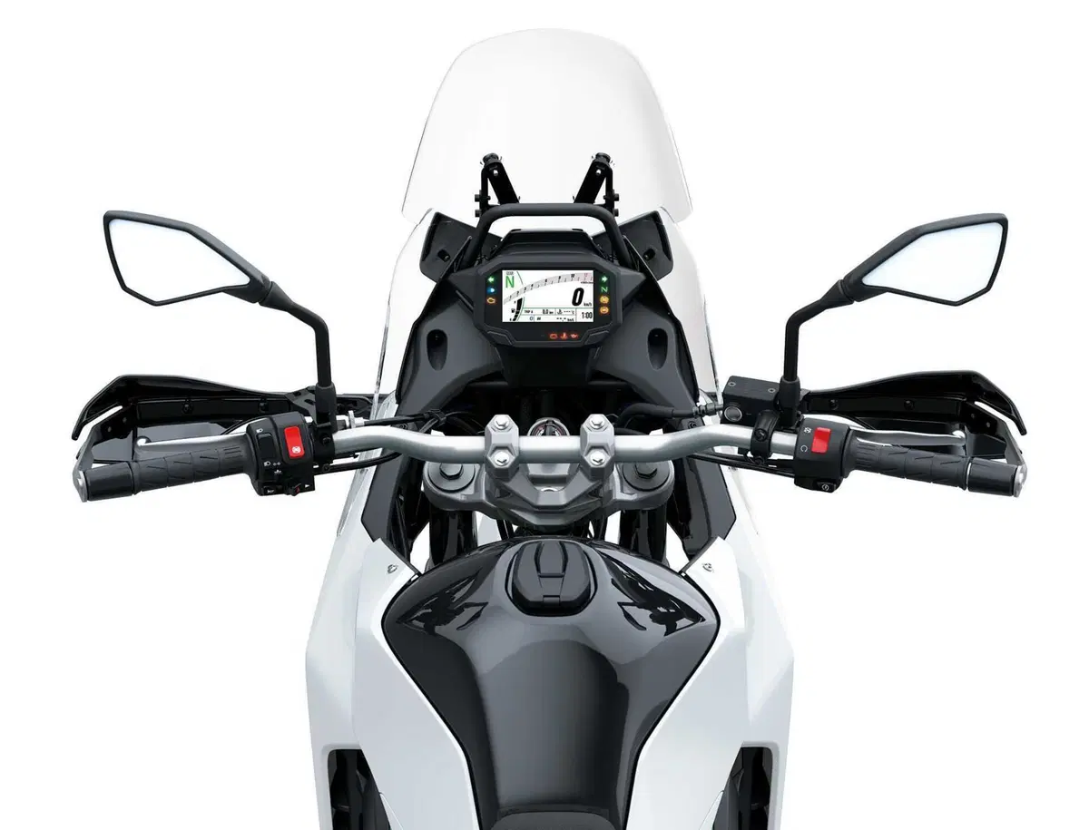 Nuova KLE500: Kawasaki riporta in vita la leggenda pronta per ogni terreno [VIDEO e GALLERY] (26)