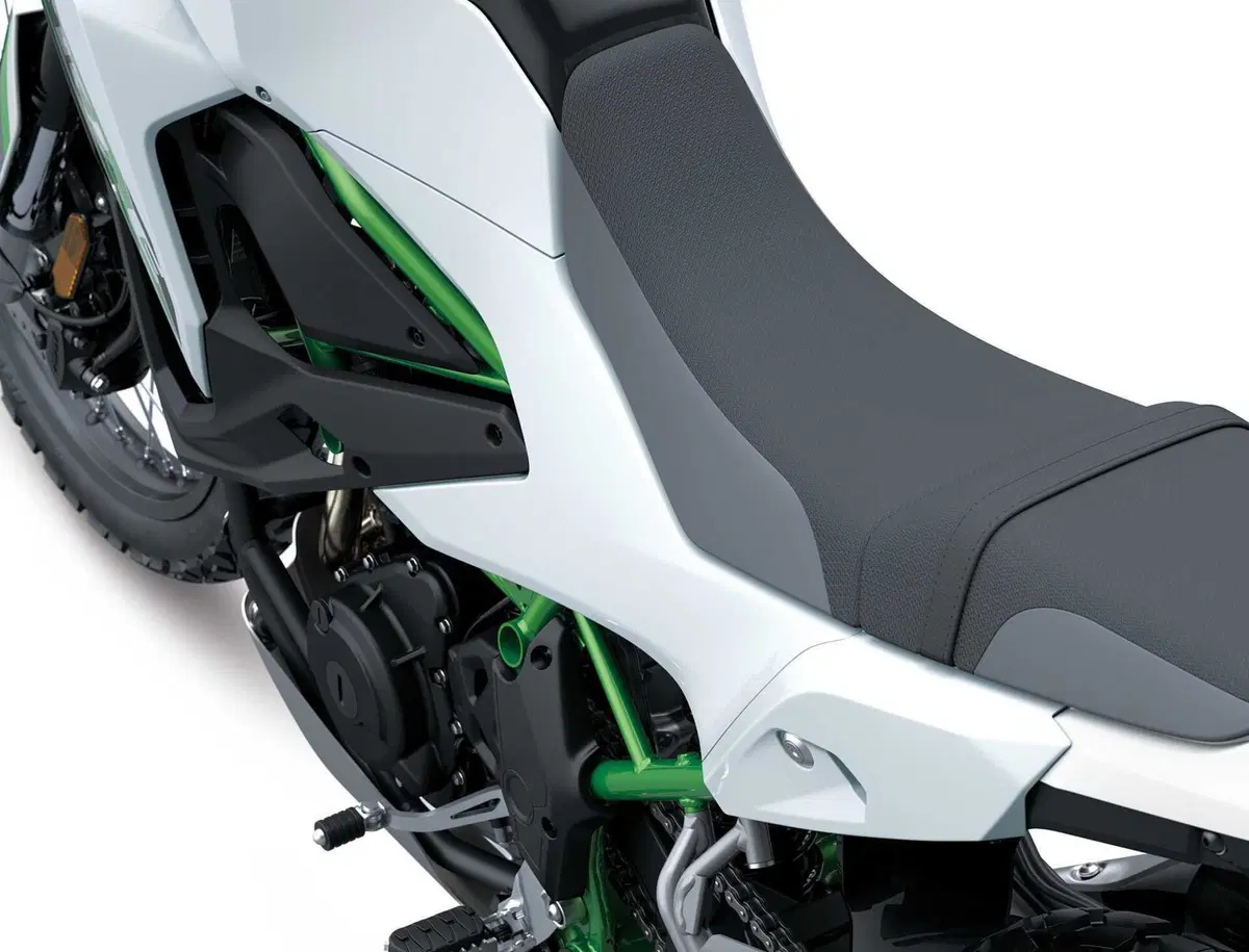 Nuova KLE500: Kawasaki riporta in vita la leggenda pronta per ogni terreno [VIDEO e GALLERY] (28)