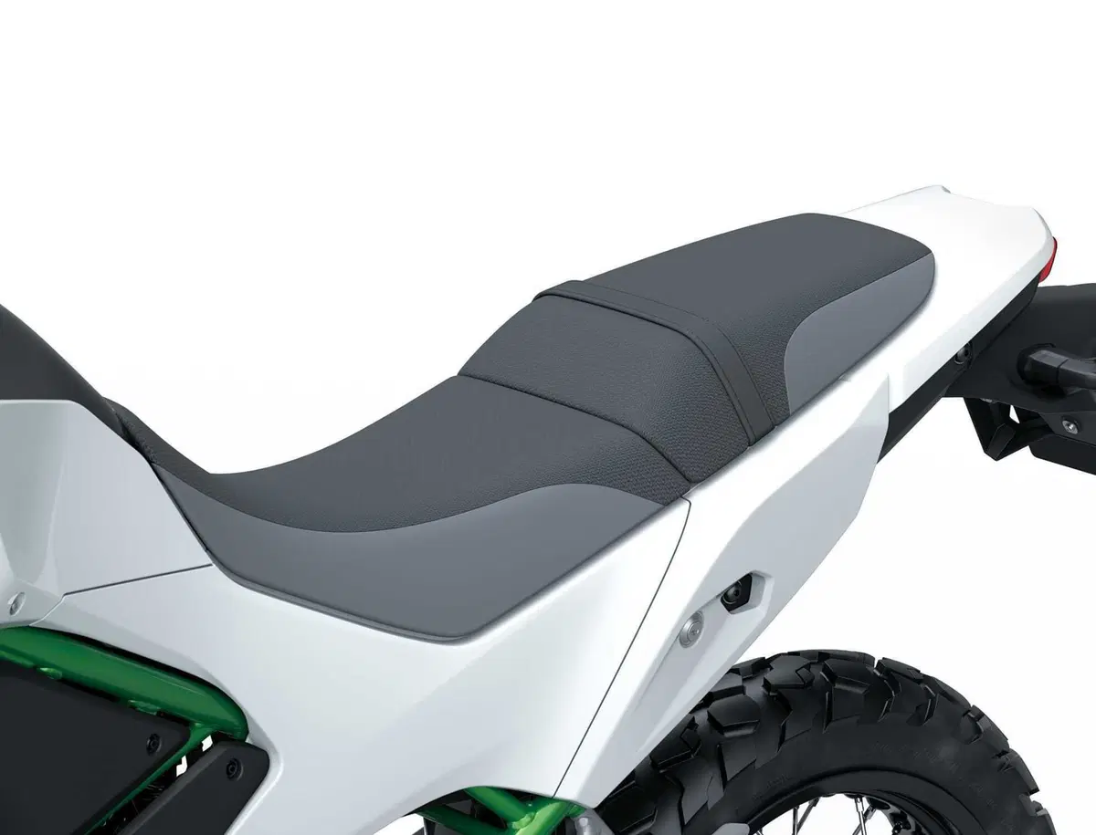 Nuova KLE500: Kawasaki riporta in vita la leggenda pronta per ogni terreno [VIDEO e GALLERY] (29)