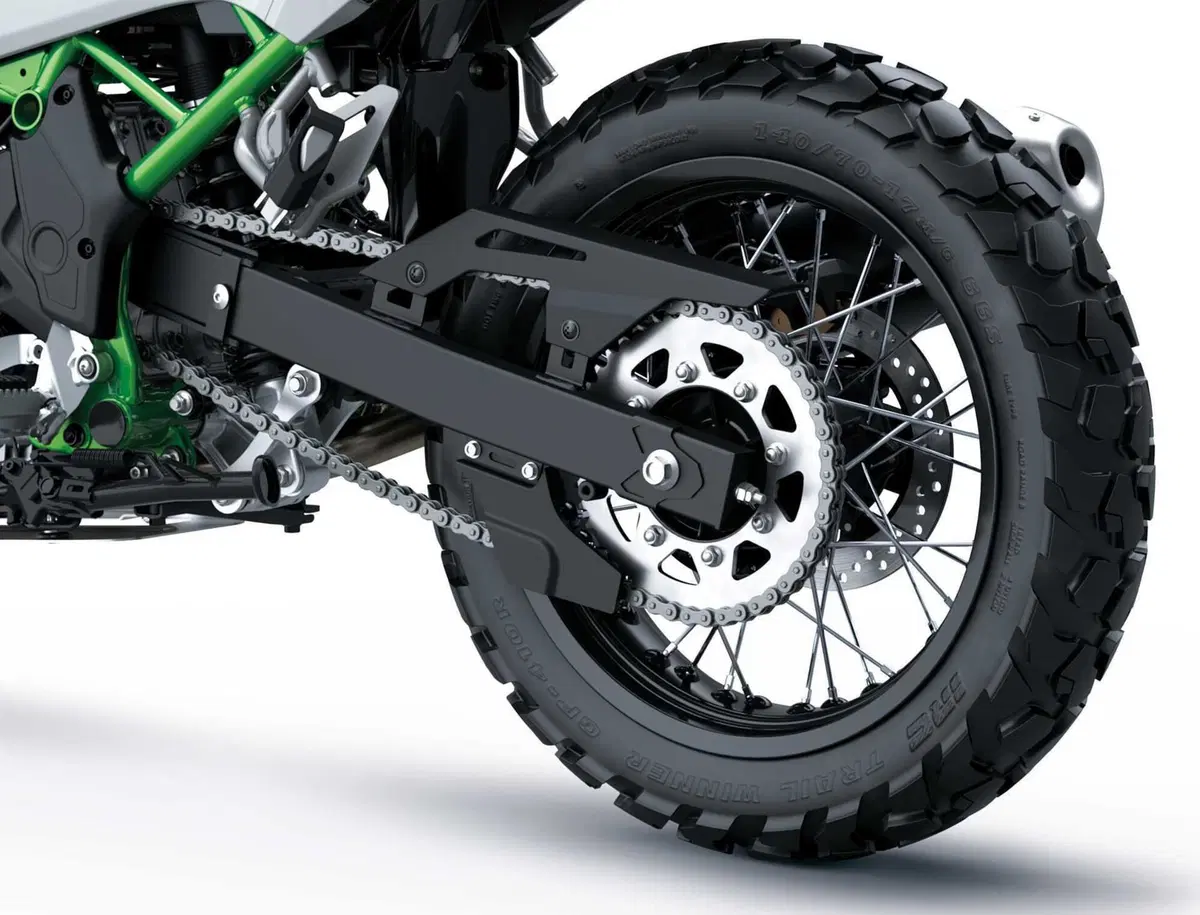 Nuova KLE500: Kawasaki riporta in vita la leggenda pronta per ogni terreno [VIDEO e GALLERY] (34)