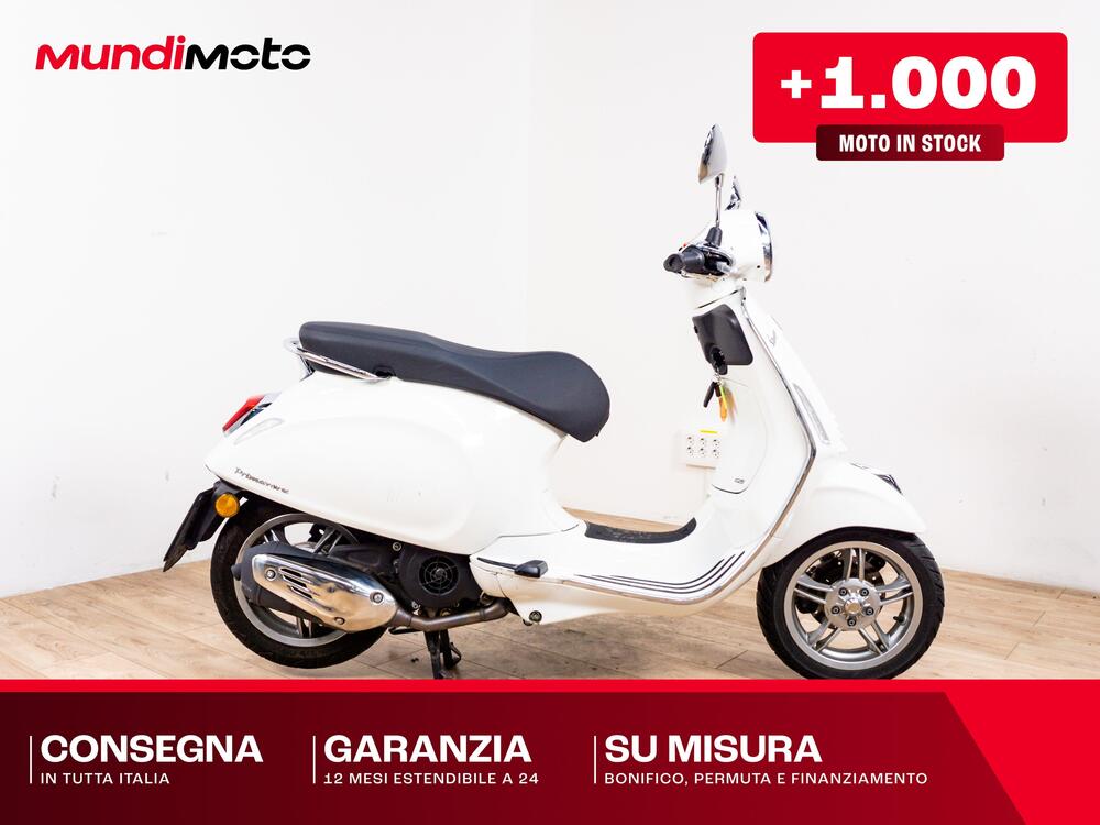 Vespa Primavera 125 RED (2025)