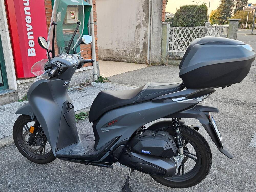 Honda SH 150i Sport (2022 - 23) (3)