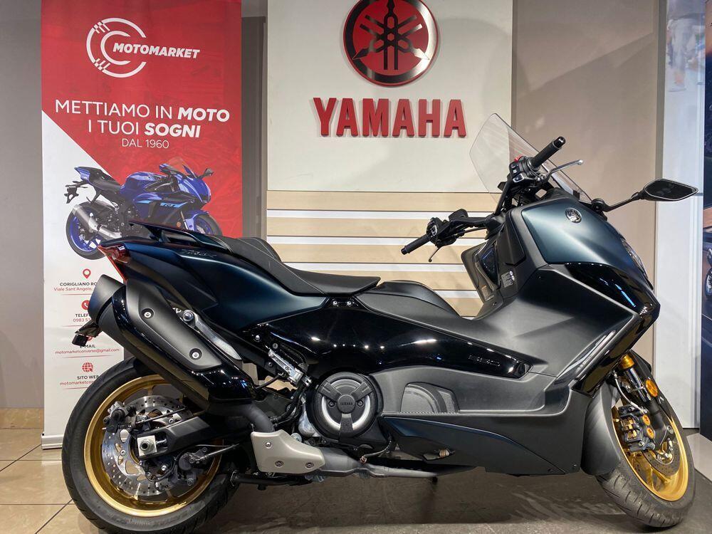 Yamaha T-Max 560 (2022 - 24)