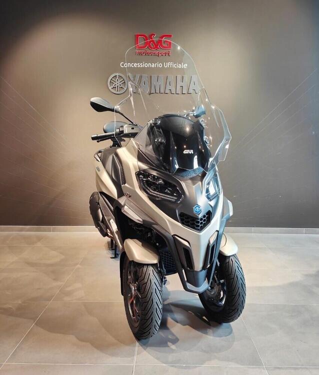 Piaggio MP3 530 ABS Hpe (2023 - 24) (4)