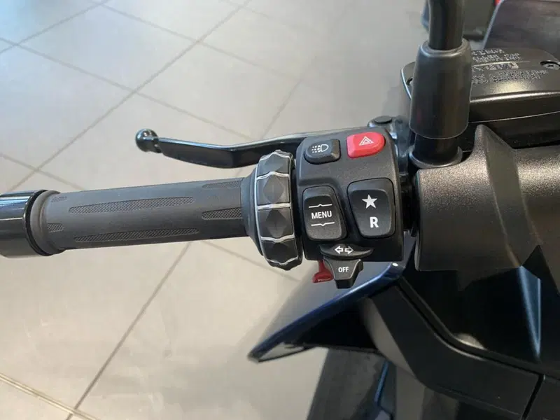 Bmw CE 04 (2021 - 25) (10)