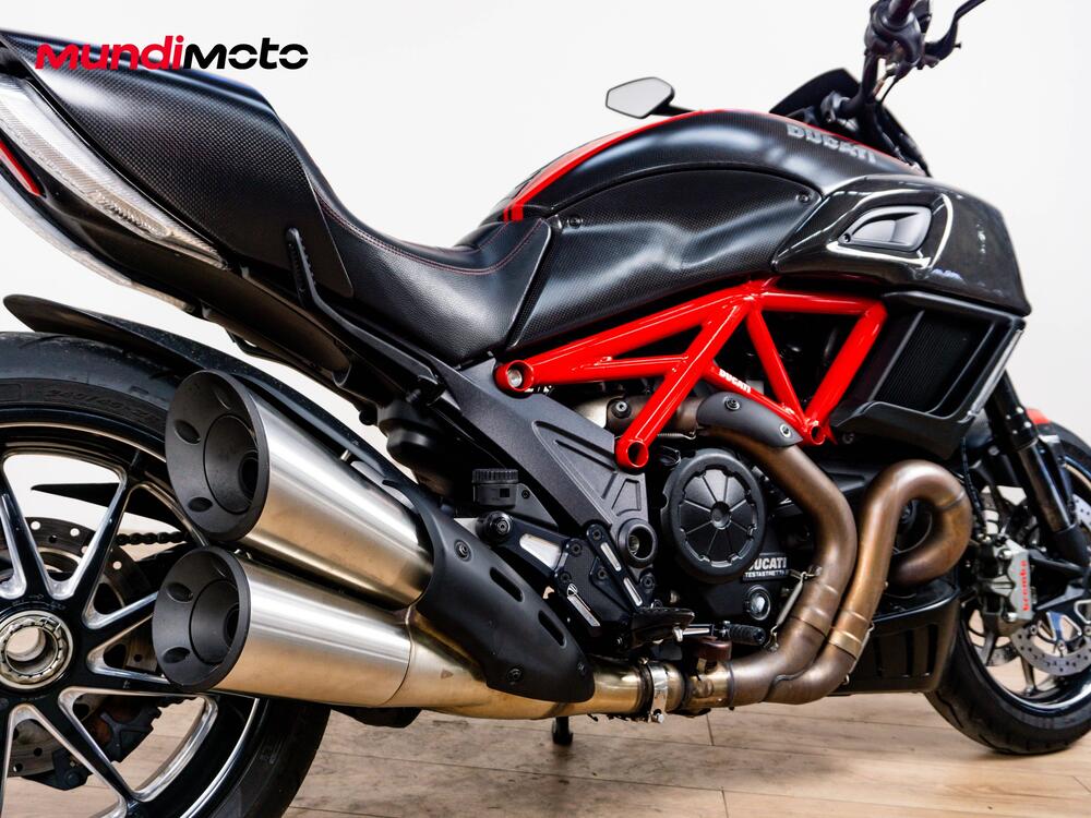 Ducati Diavel 1200 Carbon (2014 - 16) (3)
