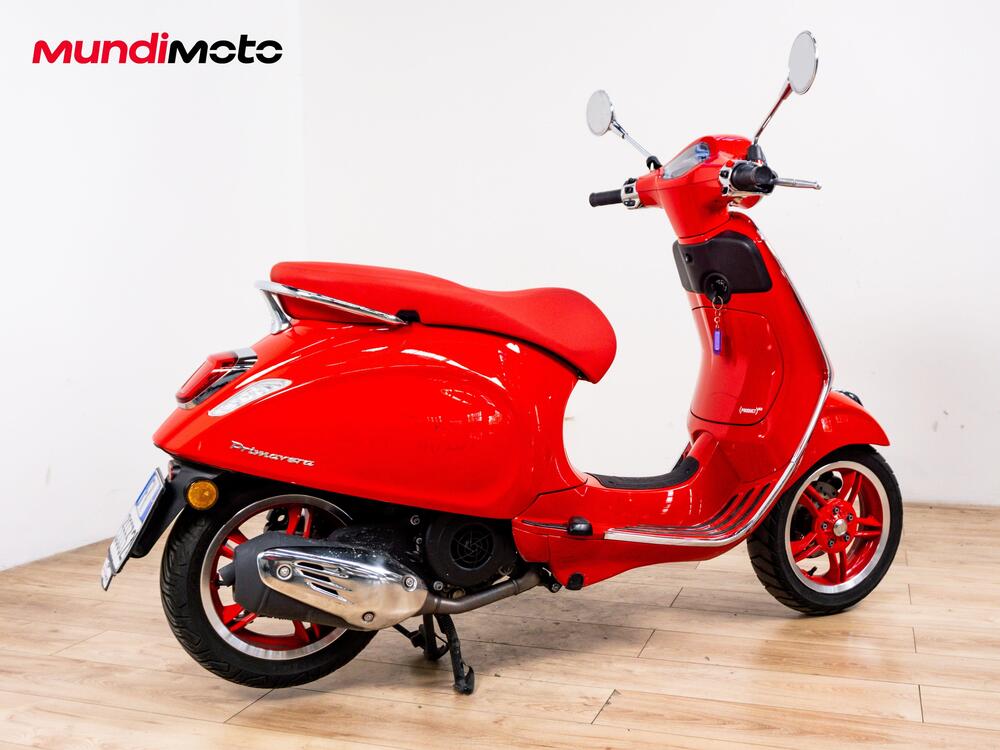 Vespa Primavera 125 RED (2025) (3)