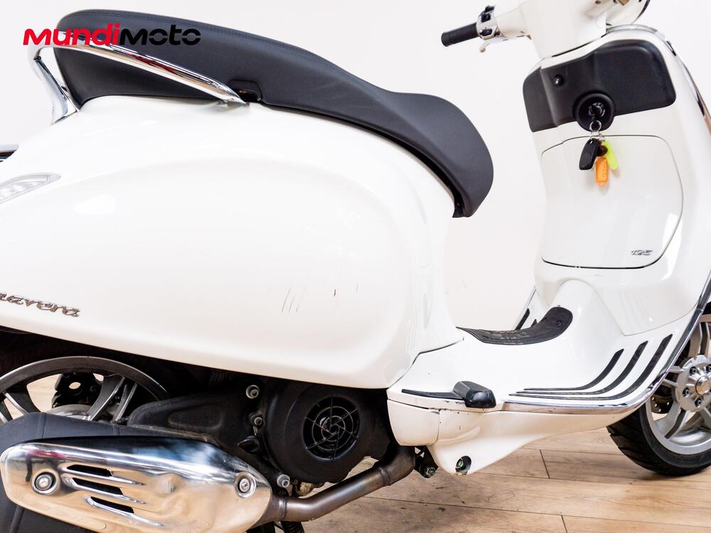 Vespa Primavera 125 RED (2025) (4)