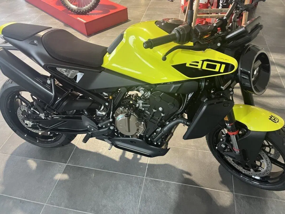 Husqvarna Vitpilen 801 L (2025 - 26)