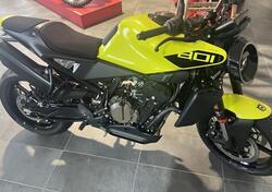 Husqvarna Vitpilen 801 L (2025) usata