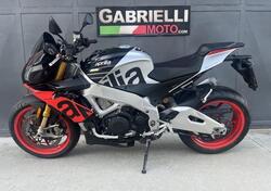 Aprilia Tuono V4 Factory (2019 - 20) usata