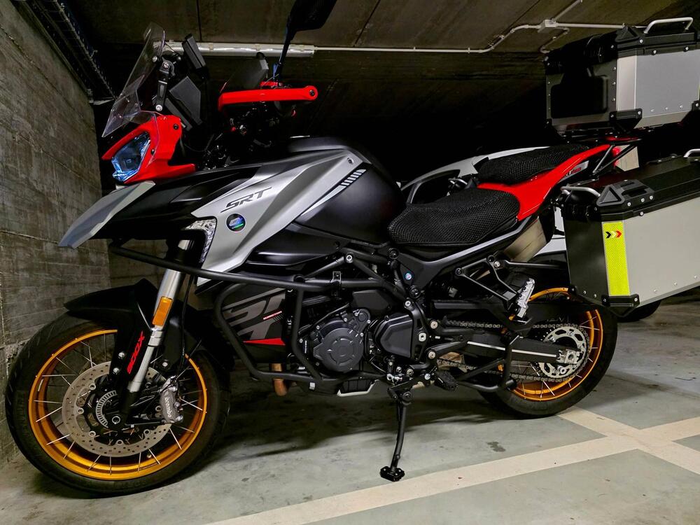 QJ Motor SRT 900 SX (2025)