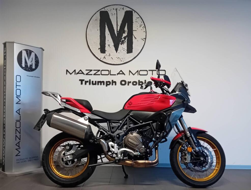 QJ Motor SRT 700 SX (2025)