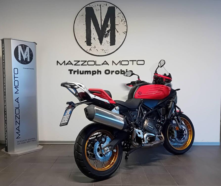 QJ Motor SRT 700 SX (2025) (2)