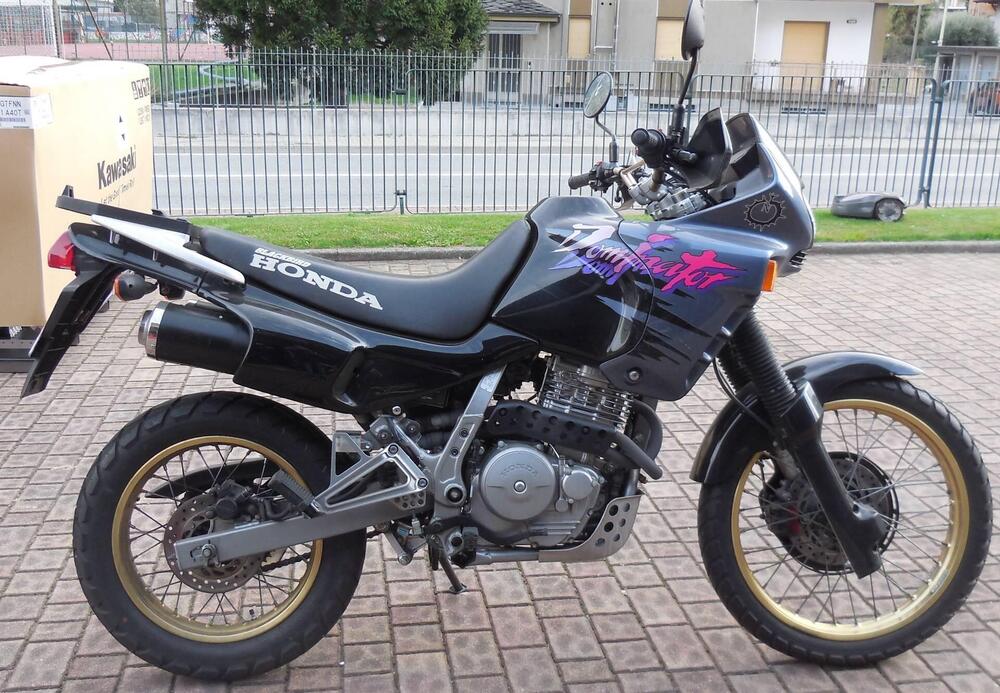 Honda NTV 650 P (1993 - 94)