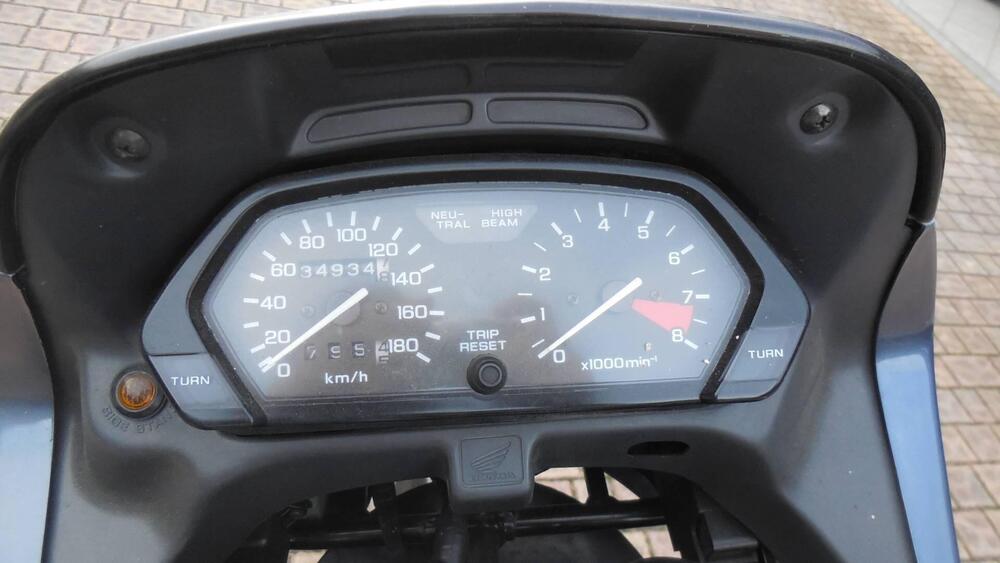 Honda NTV 650 P (1993 - 94) (4)