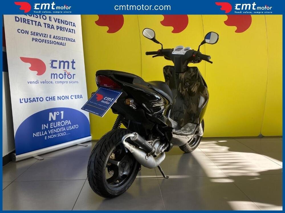 Yamaha Aerox 50 4 (2014 - 17) (4)