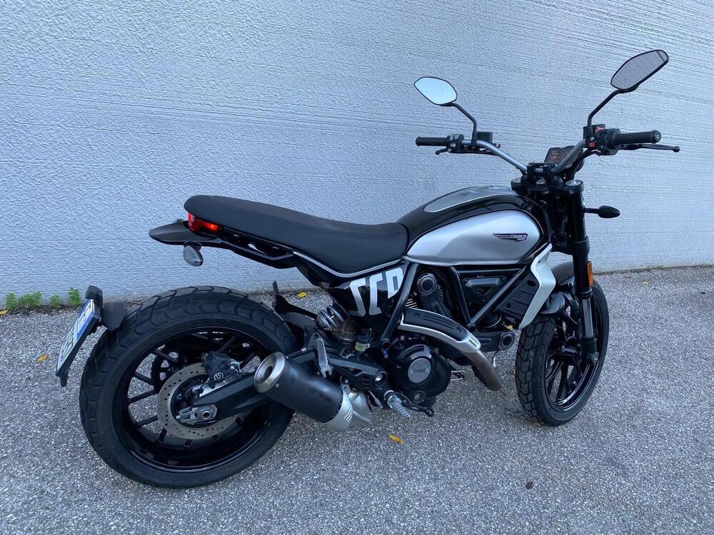 Ducati Scrambler 800 Icon (2023 - 25) (2)