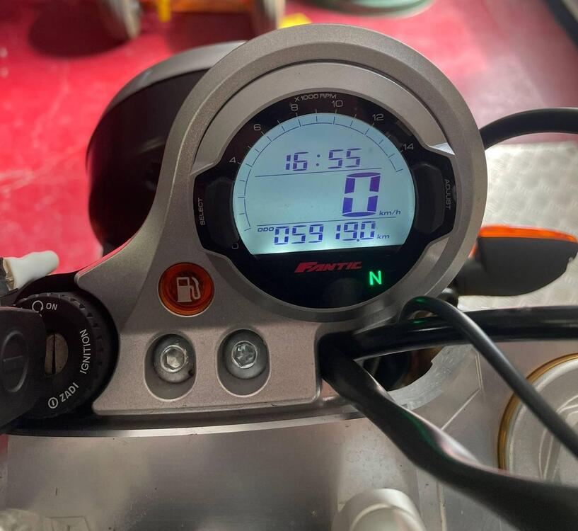 Fantic Motor Caballero 500 Scrambler Deluxe (2021 - 23) (3)