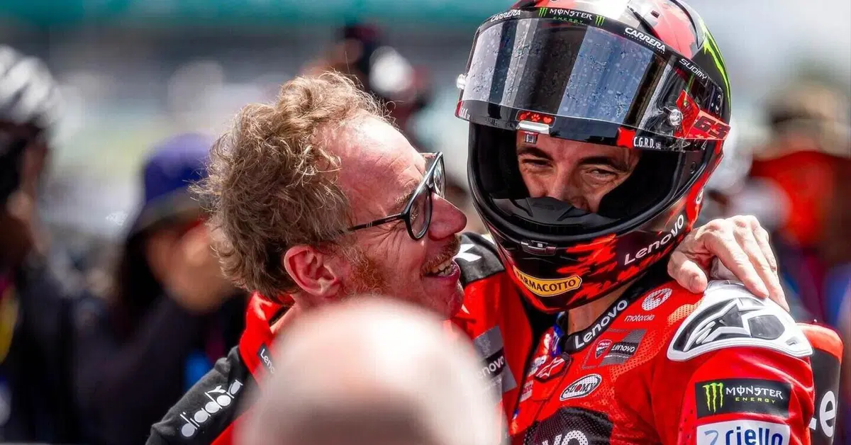 MotoGP 2025. GP della Malesia. Pecco Bagnaia, pigliatutto nel sabato malese: "Lo dedico alla mia squadra"