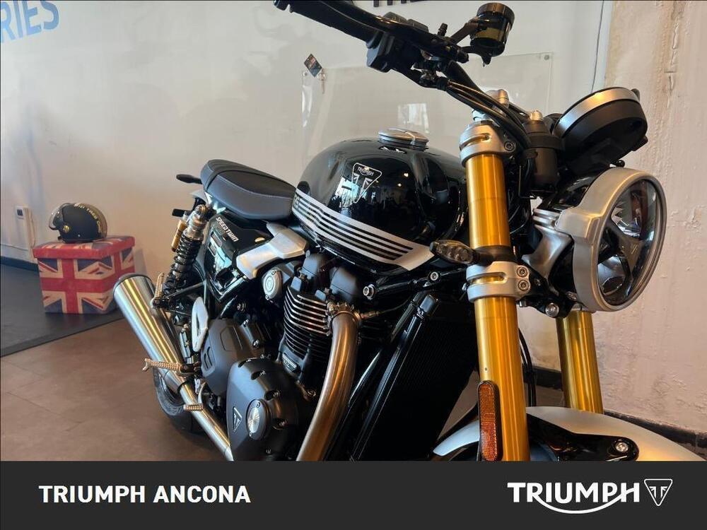 Triumph Speed Twin 1200 RS (2025) (4)