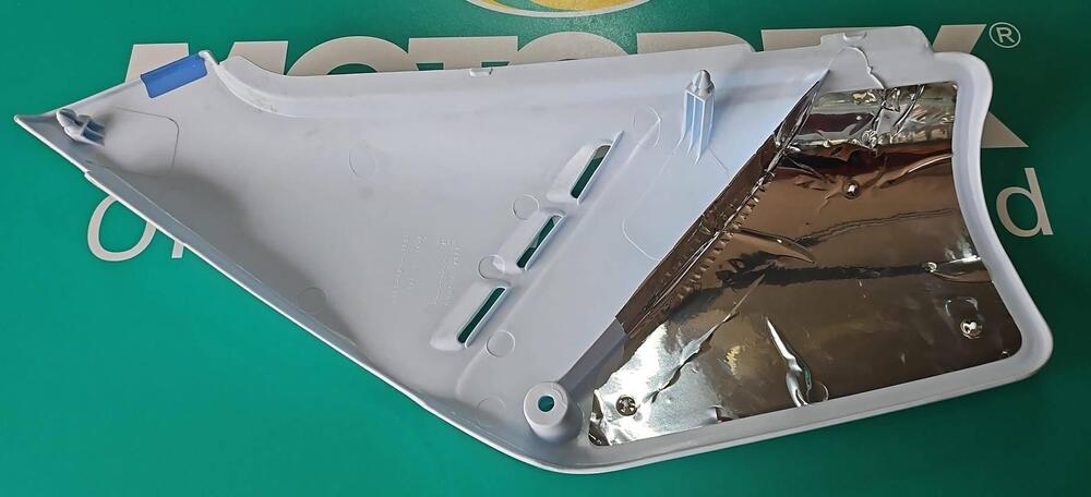 83510mk5761za Fiancatina posteriore DX XL 600 Honda (2)