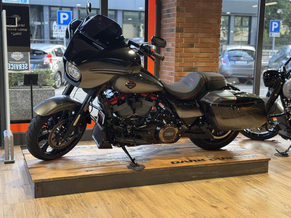 Harley-Davidson CVO Street Glide (2025)