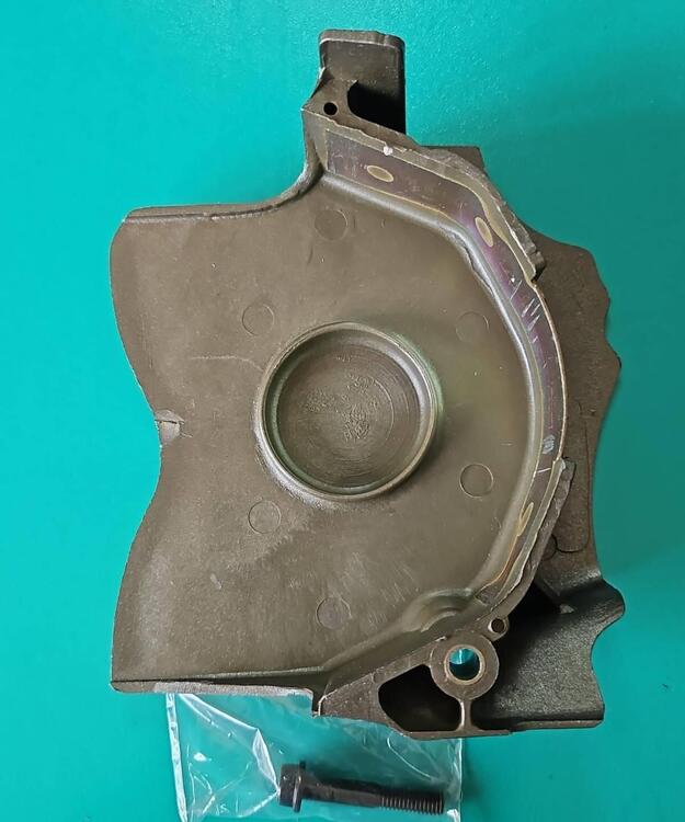 11350MW2305 Copripignone Dominator Honda (2)