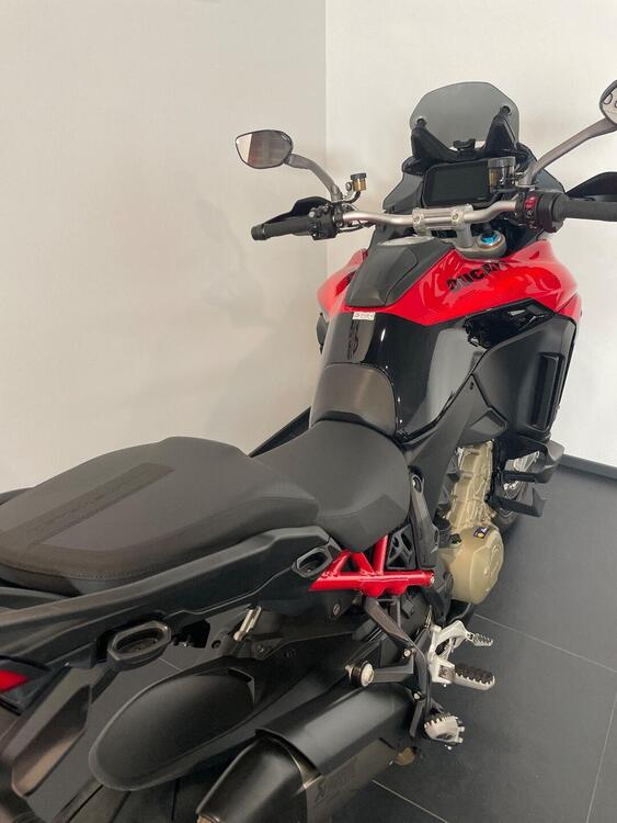 Ducati Multistrada V4 Pikes Peak (2025) (4)