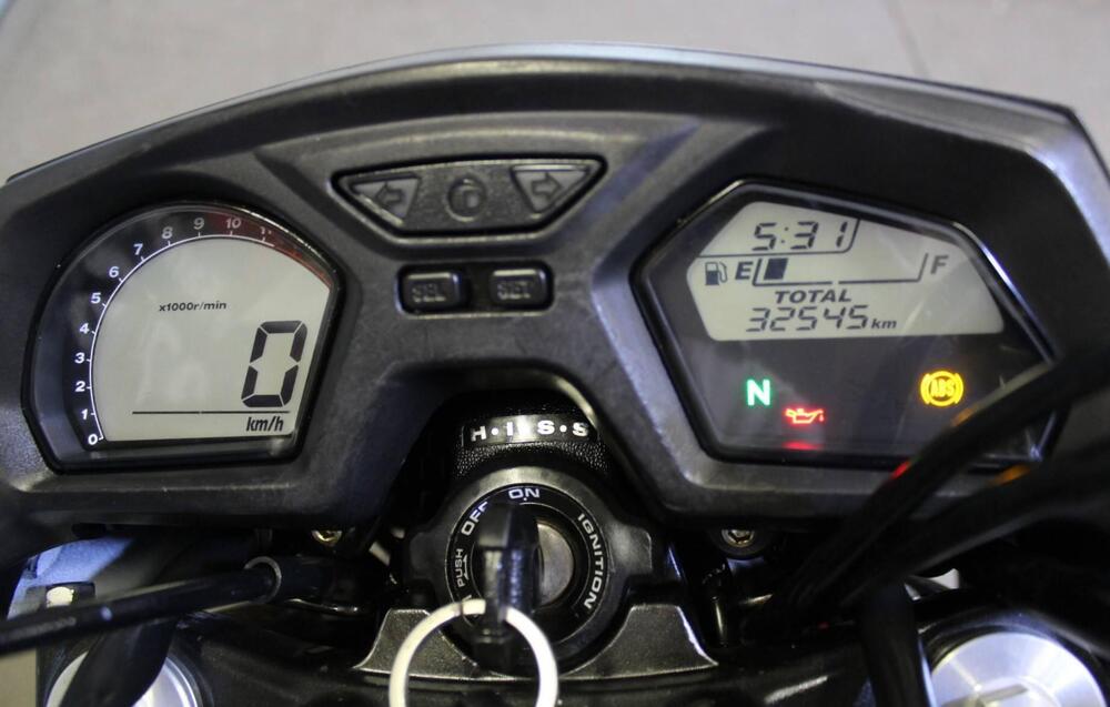 Honda CB 650 F ABS (2014 - 17) (3)