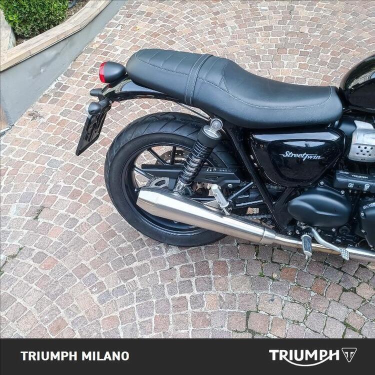 Triumph Street Twin 900 (2016) (2)