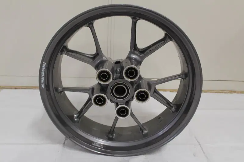 CERCHIO POSTERIORE DUCATI 999 (3)