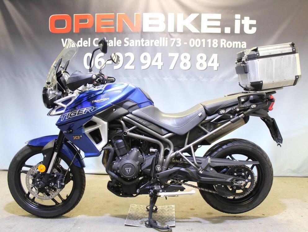 Triumph Tiger 800 XRx (2018 - 20) (2)