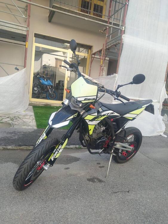 Fantic Motor Motard 125 M Performance 4t (2019) (5)