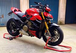 Ducati Streetfighter V4 S (2023 - 24) usata