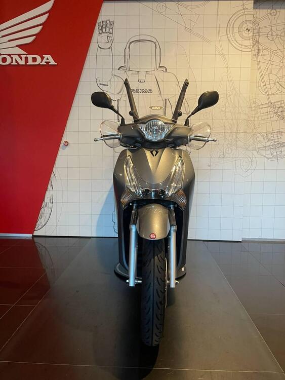 Honda SH 150 i ABS (2013 - 16) (4)