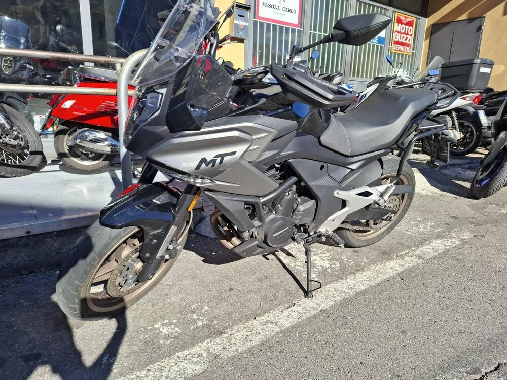 CFMOTO 700MT (2024 - 25) (2)