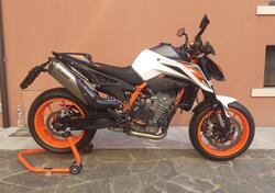 KTM 890 Duke R (2020) usata