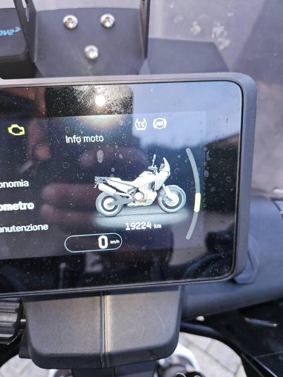 Husqvarna Norden 901 (2022 - 25) (2)