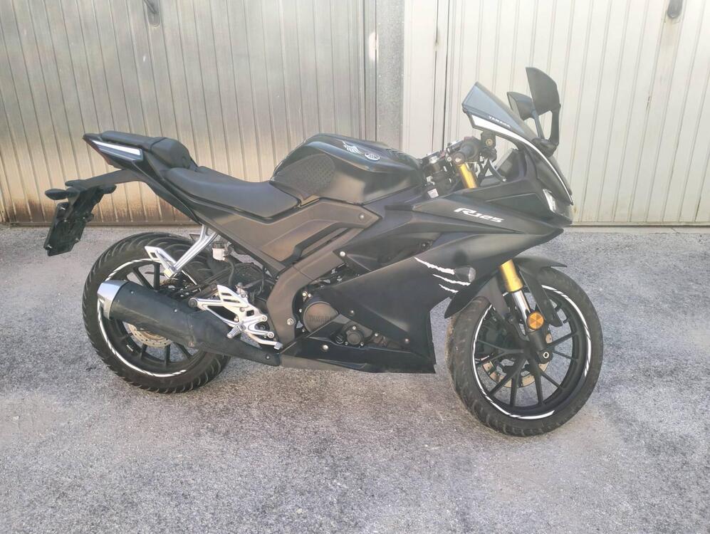 Yamaha YZF R125 (2021 - 22) (4)