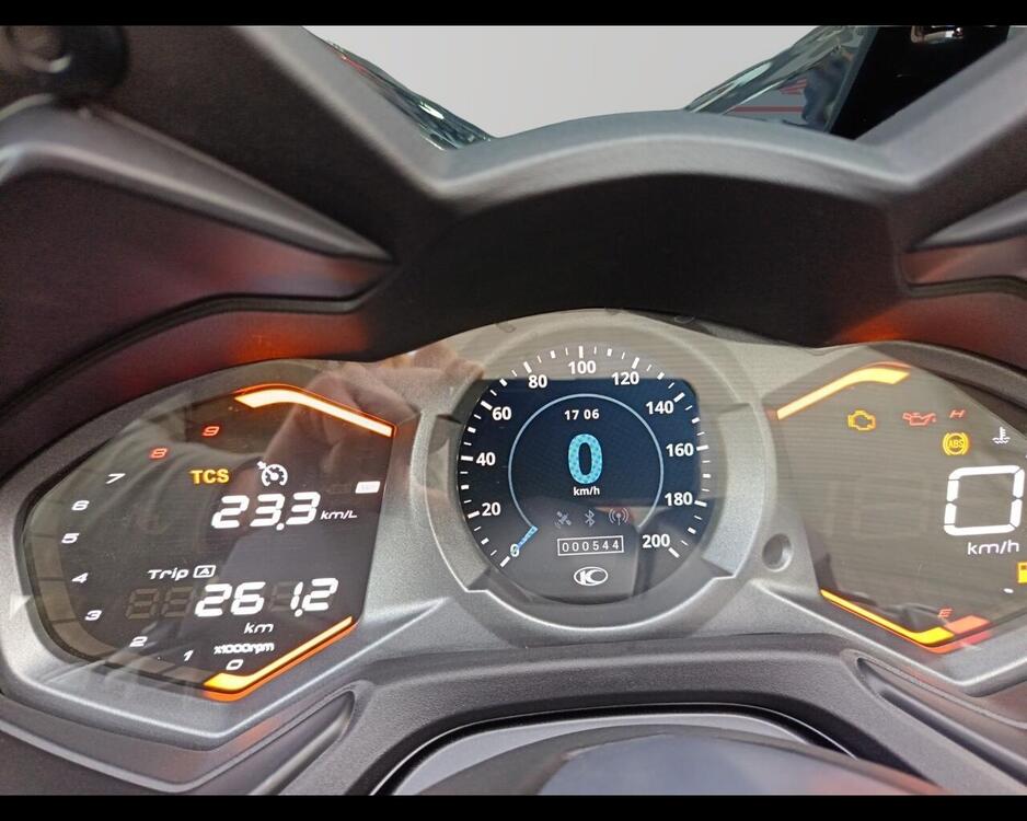 Kymco AK 550 Premium (2023 - 25) (5)