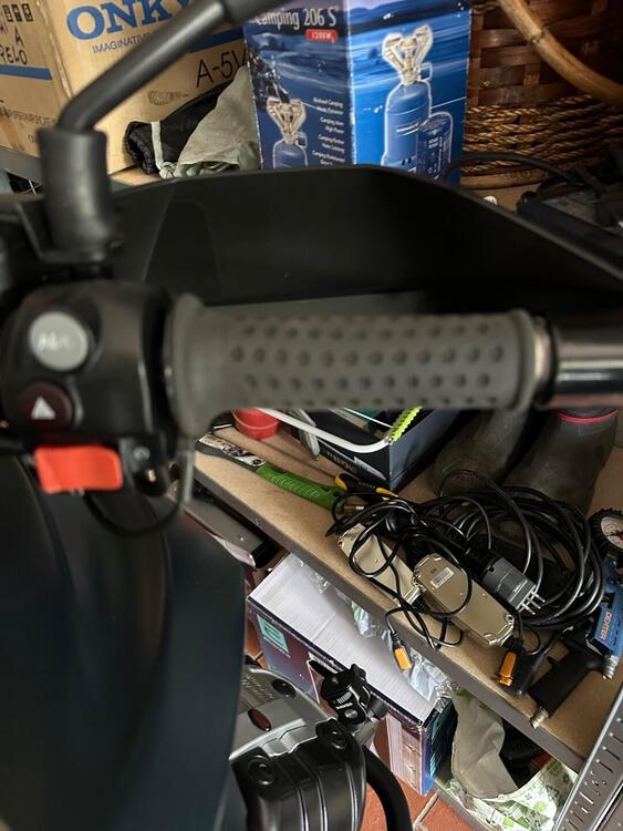 Moto Guzzi Stelvio 1200 NTX (2011 - 16) (2)