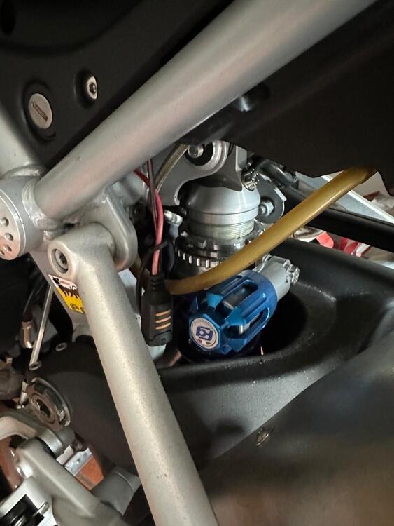 Moto Guzzi Stelvio 1200 NTX (2011 - 16) (3)