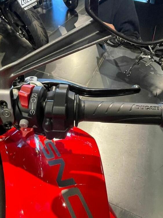 Ducati Monster 937 (2021 - 25) (2)