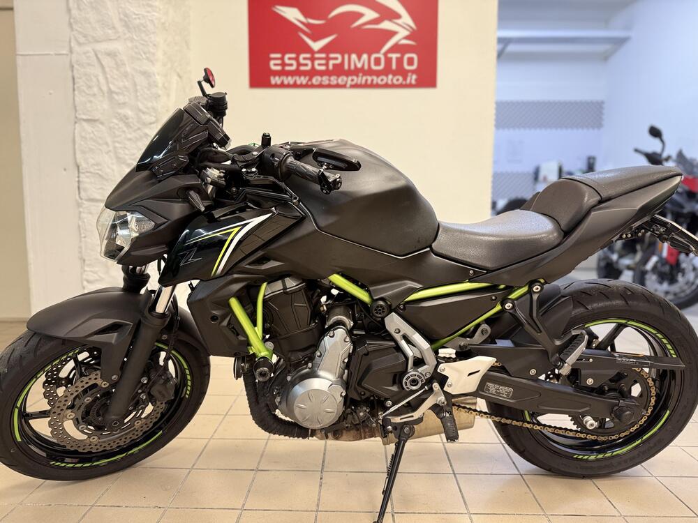 Kawasaki Z 650 (2017 - 19) (2)